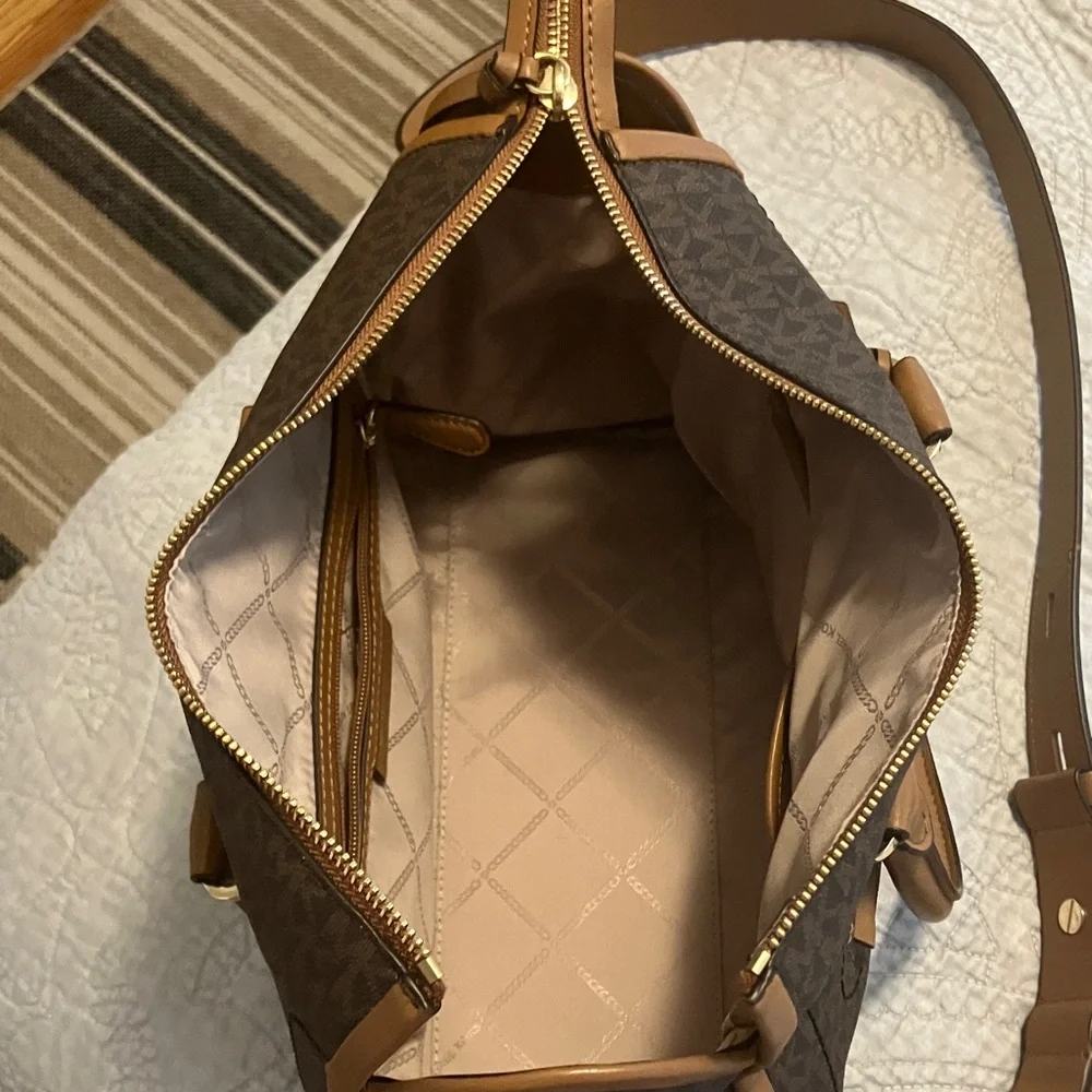 Michael Kors Brown and Tan Satchel - Picture 4 of 8